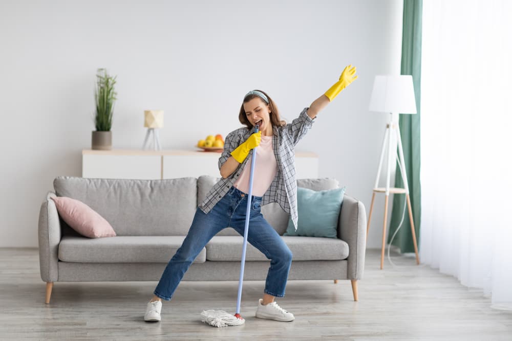 5 Tips to Make Cleaning Your House More Fun